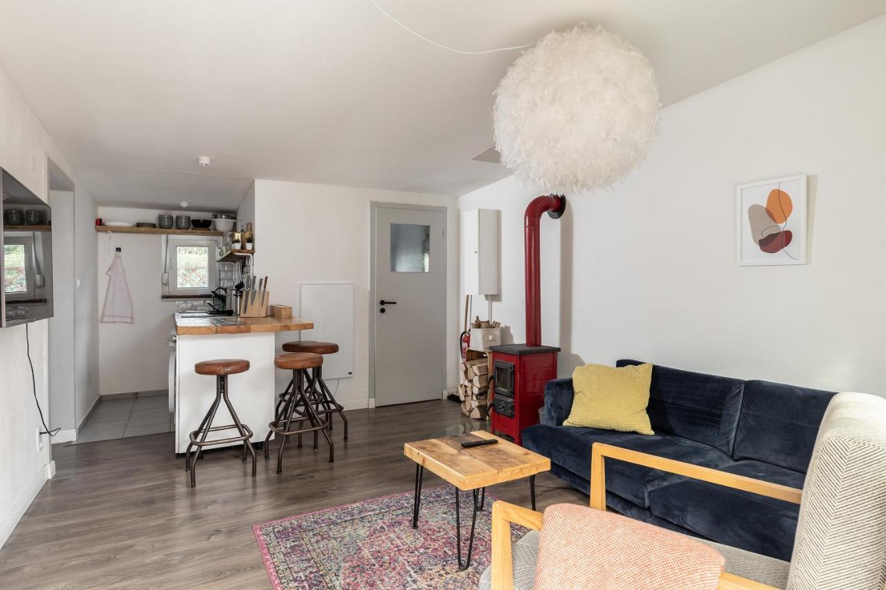 Gemutliches Tinyhouse Bungalow Mit Kamin & Sauna Am See Joachimsthal Exterior photo